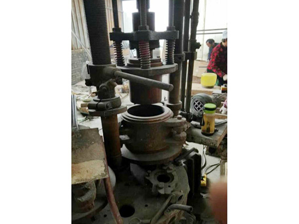 生產(chǎn)設(shè)備