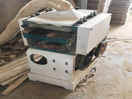 生產(chǎn)設(shè)備